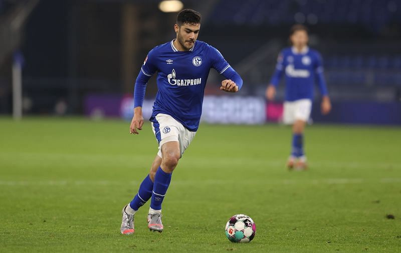 Ozan Kabak prefers a move to West Ham United over Liverpool